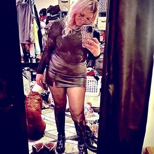 Meet your Posher, Victoria